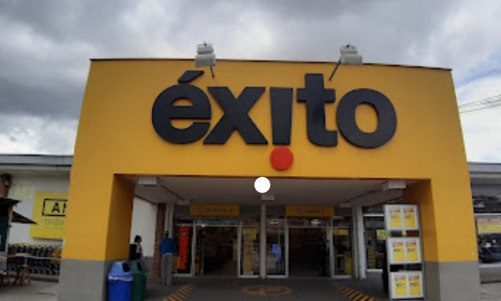 Grupo Casino, dueño de Éxito, inicia traspaso de tiendas en Francia