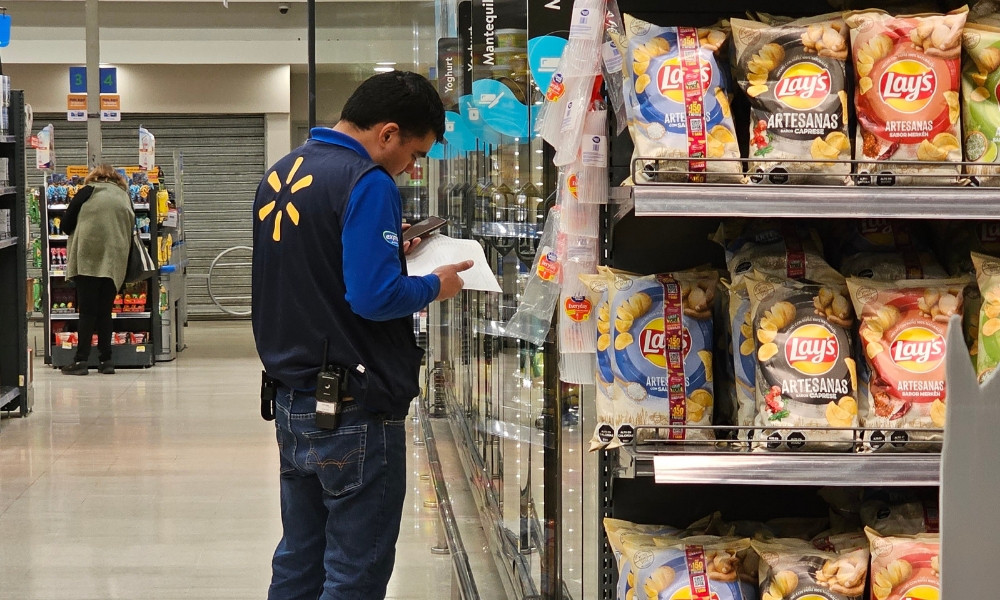 Walmart en Estados Unidos priorizará experiencia laboral sobre títulos universitarios en elección de empleados