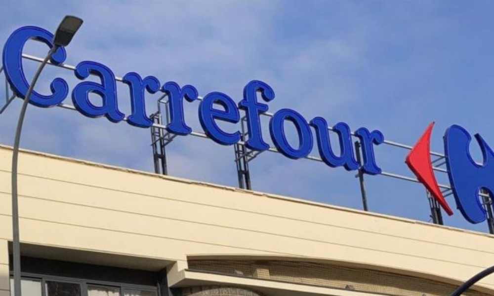 Carrefour proyecta alquilar 37 establecimientos en Francia para evitar su cierre.