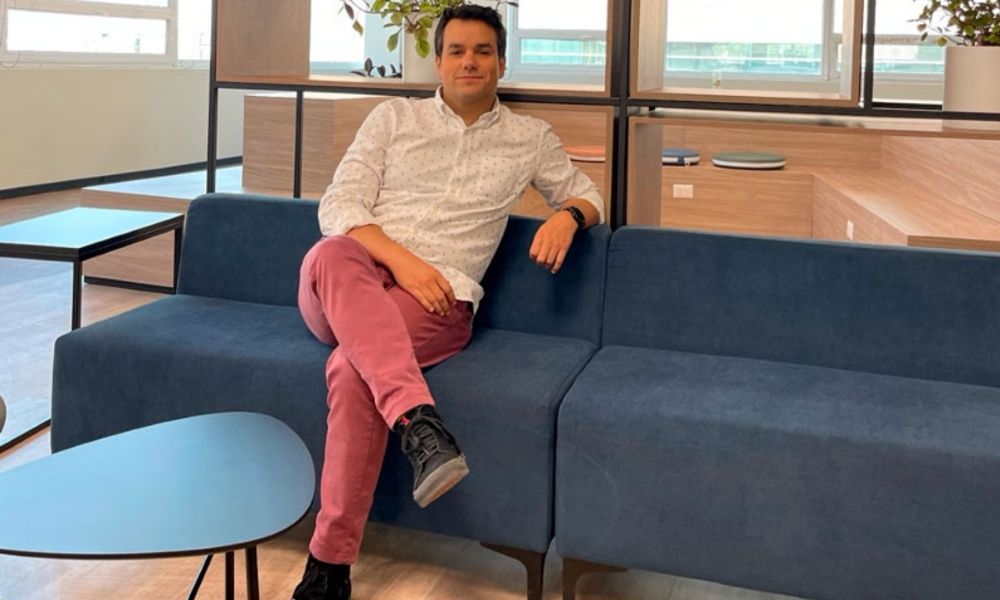 El comportamiento del consumidor en el contexto del Retail Media en Chile: Un análisis de Claudio Pérez, Head Comercial de Cencosud Media