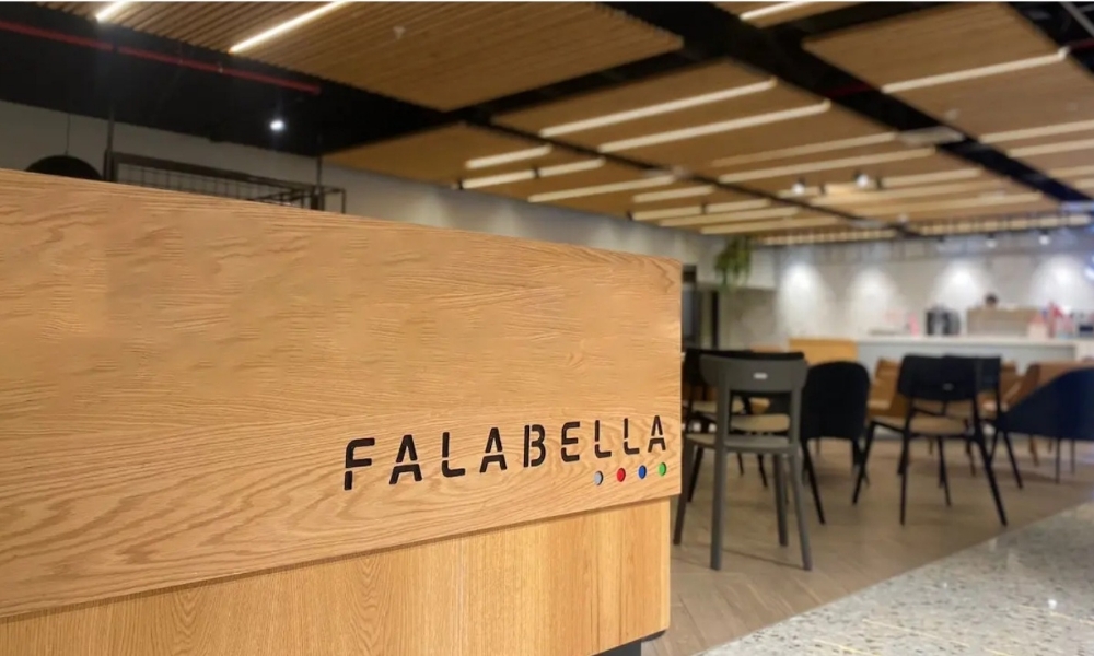 Falabella retrocede en su estrategia de contar con un solo marketplace con todas sus marcas