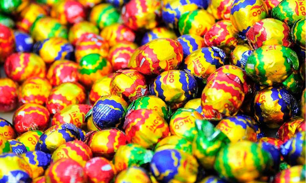 Por la crisis del cacao: Bandejas de huevitos de chocolate superan los $8.200