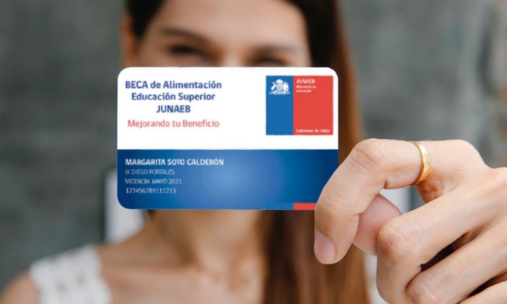 Famosa cadena de supermercados se suma a compras con Tarjeta Junaeb: revisa qué comercios se incluyen