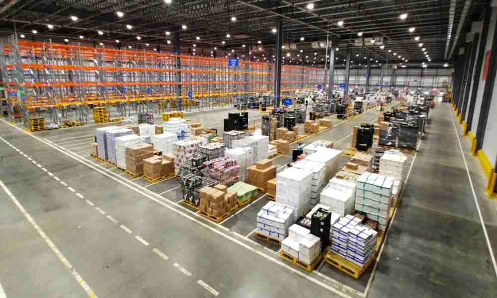 Walmart implementa carretillas autónomas en cuatro de sus centros de distribución