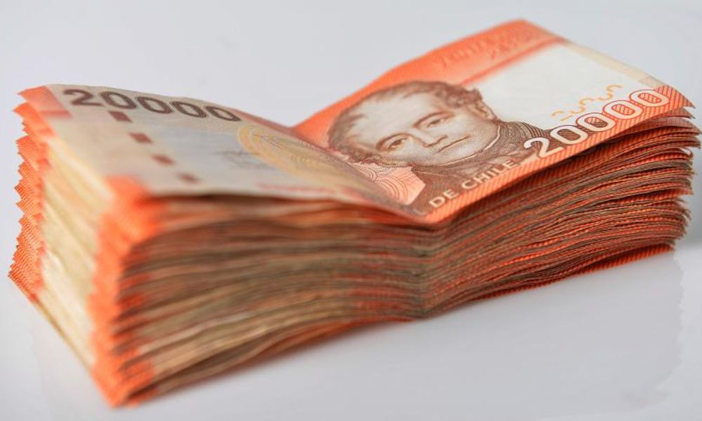 Los sueldos en Chile vuelven a crecer durante abril impulsado por comercio e industria manufacturera