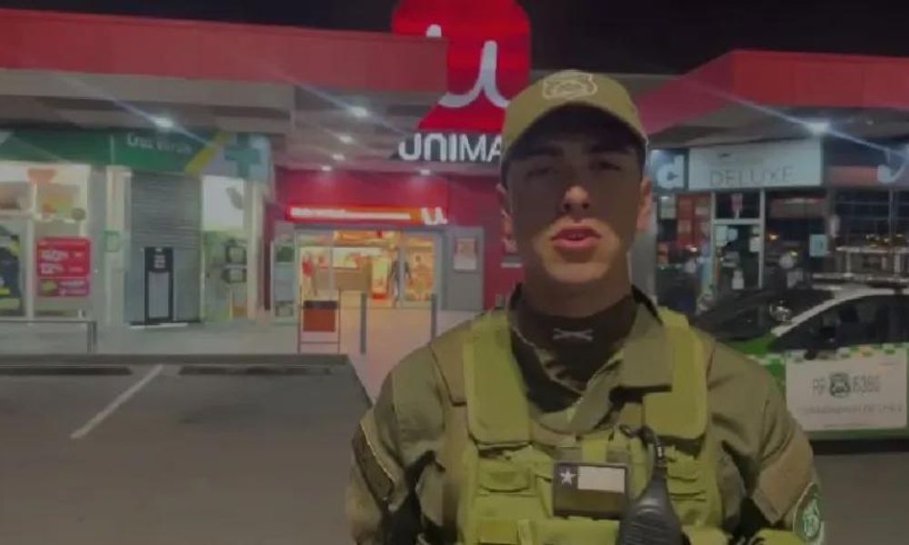 Esta madrugada: Cinco detenidos por robo con intimidación en supermercado Unimarc de Regimiento Arica