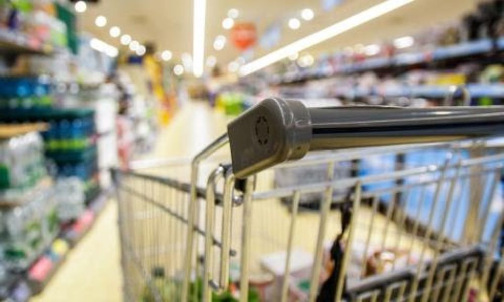 El gran supermercado que ha empezado a pedir el DNI para poder usar el carro de la compra