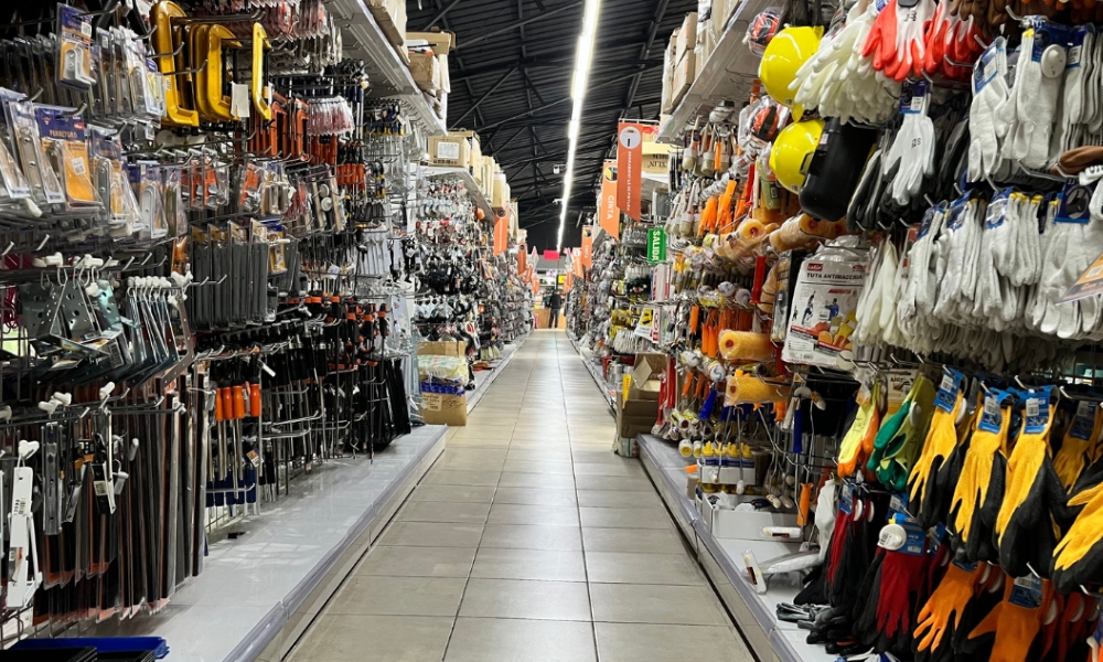 SERNAC intensifica fiscalización en malls chinos tras más de un centenar de quejas por falta de boletas y etiquetado