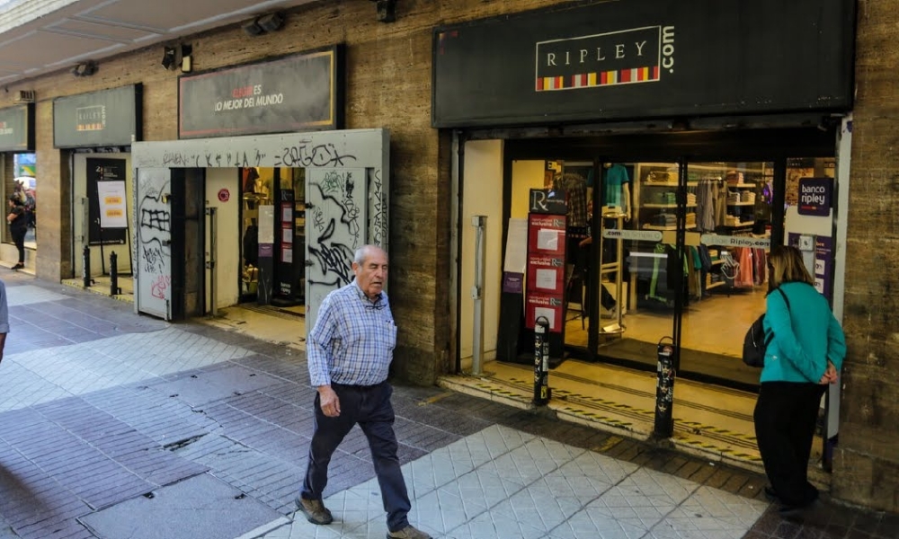 Automatización de las ventas: el dilema que resurge tras el anuncio de Ripley de cerrar dos tiendas