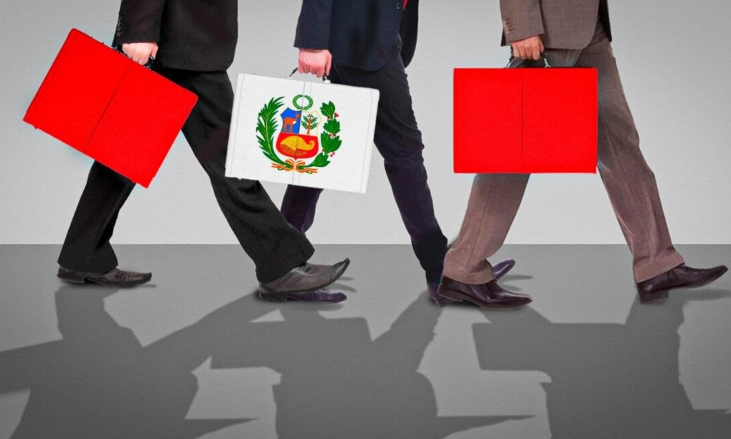 Construcción, retail y finanzas: la arremetida de robustos grupos económicos peruanos que apuestan por invertir en Chile