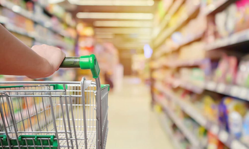 Cuánto sale “llenar el carrito” en los supermercados de Argentina, Brasil, Chile y Uruguay