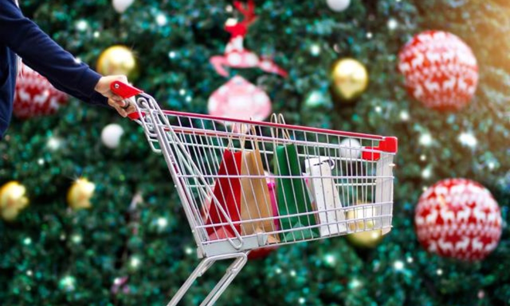 Los regalos que encabezan los reclamos navideños según el Sernac: una radiografía del consumo en Chile