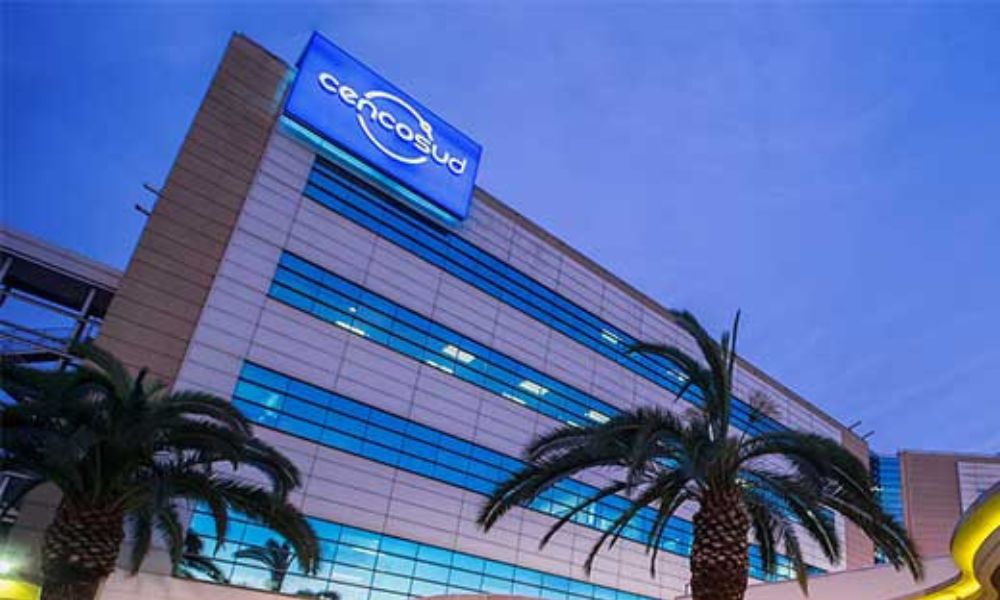 Cencosud se deslista del mercado brasileño y desecha su apertura a bolsa en ese país