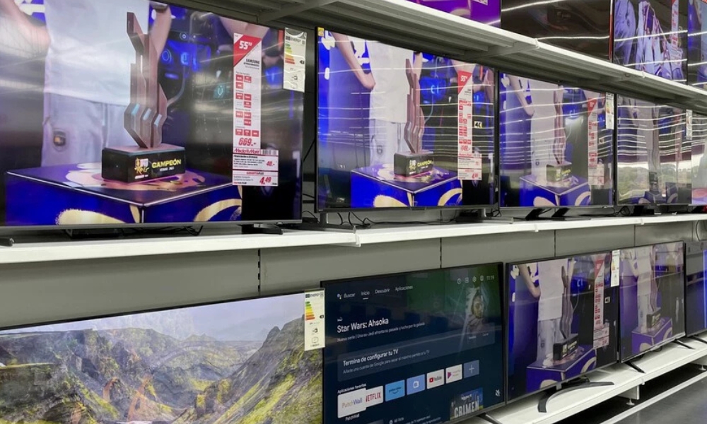Venta de “teles gigantes” se dispara en más de 10 veces a inicios de 2025