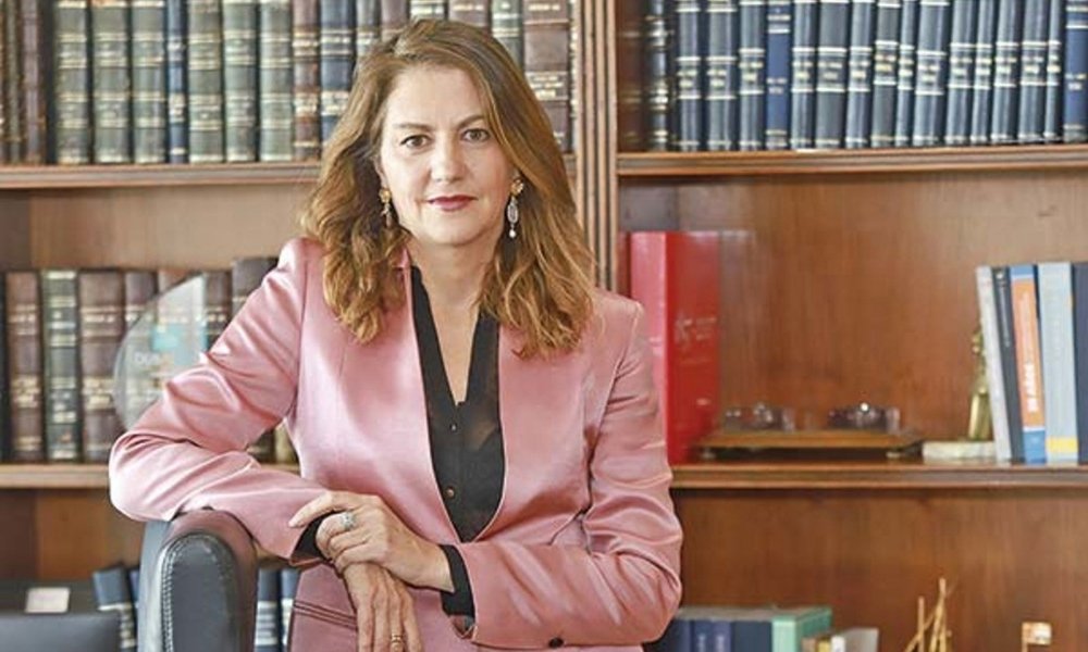 Comercio defiende multifuncionalidad: “Es parte de la evolución natural del trabajo en economías avanzadas”