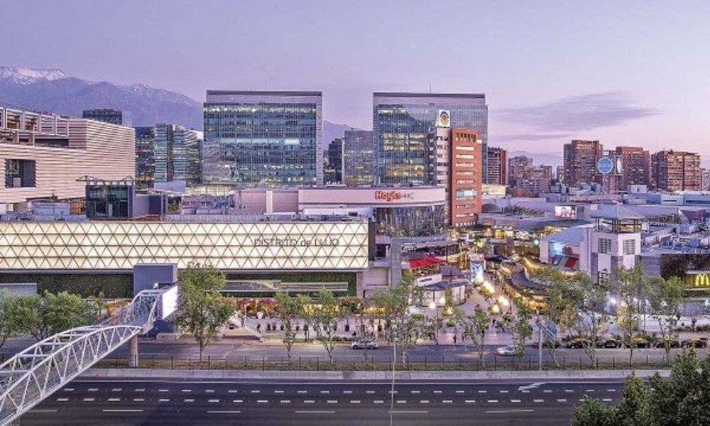 Buen desempeño de Chile y Colombia hacen crecer utilidades de Parque Arauco en más de 20%