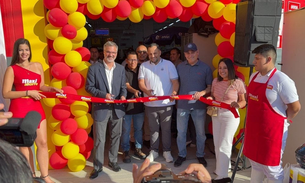 SMU refuerza su presencia en Perú con la apertura de dos nuevos supermercados Maxiahorro