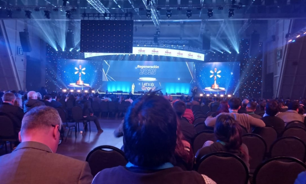 Walmart Chile anuncia llegada a Juan Fernández y proyecta duplicar su Marketplace al 2025
