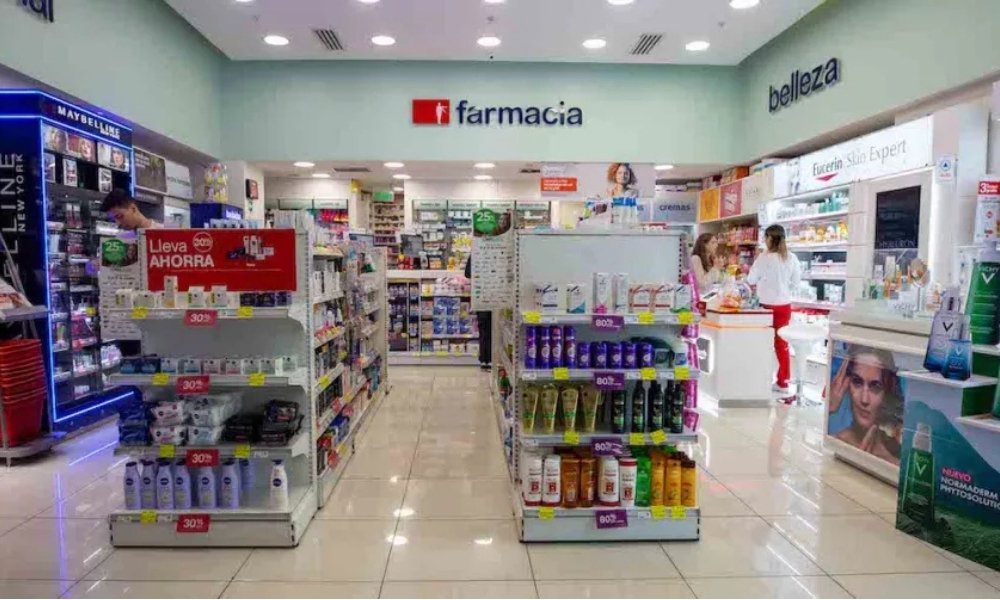 Farmacias Ahumada nombra a Pablo Javier Hervías como nuevo gerente general