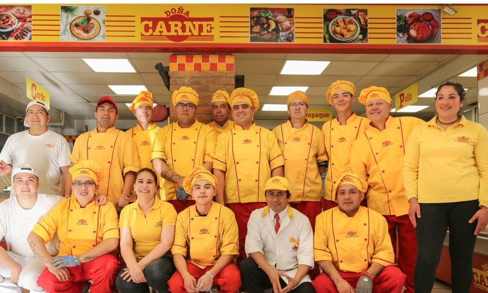 Más que vacuno, pollo y cerdo: Doña Carne comenzará a vender alcohol en sus sucursales