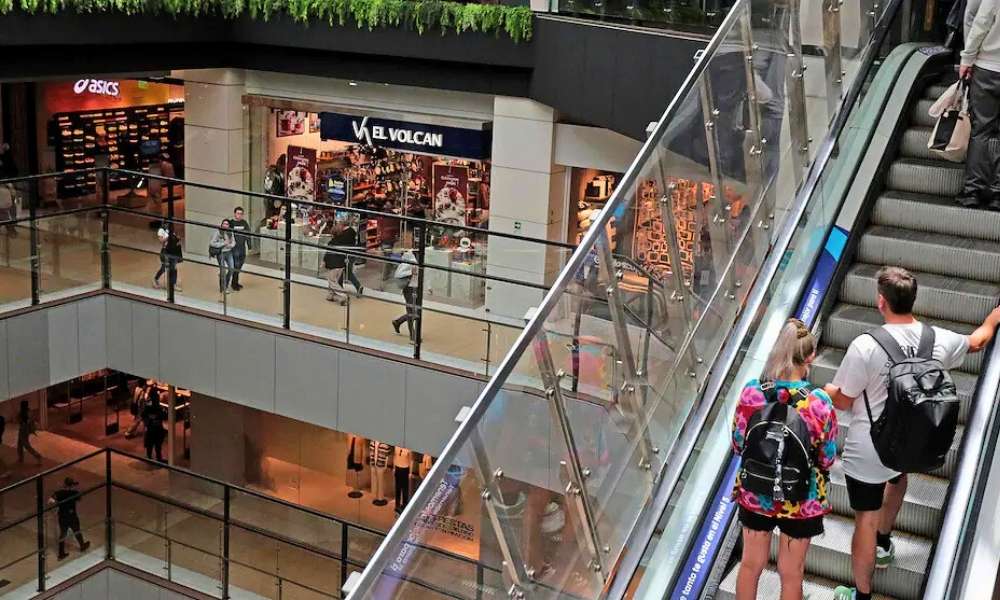 Ventas del comercio repuntan y anotan su mejor desempeño en cerca de un año