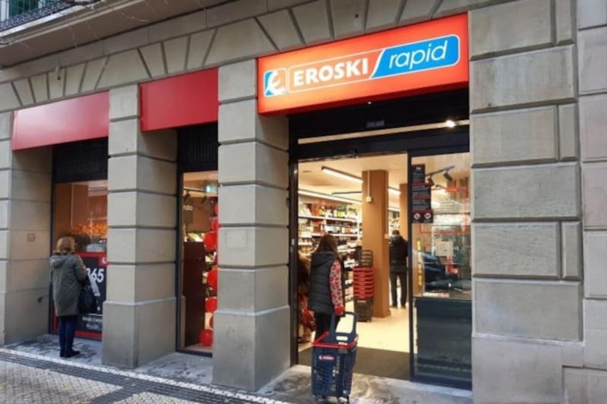 El supermercado que pierde ventas porque obliga a sus clientes a pasar por cajas sin humanos