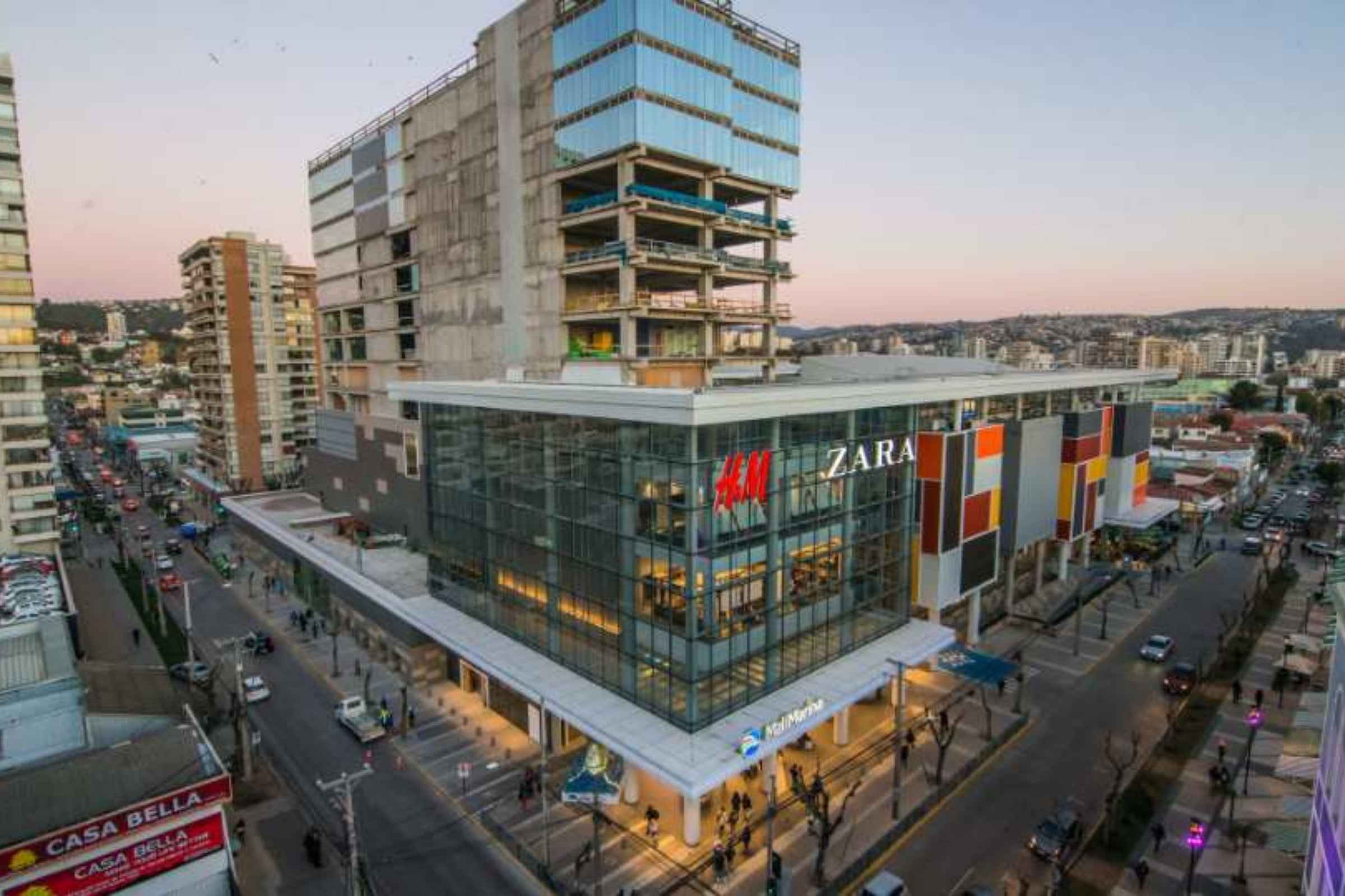 Cuenta regresiva para la Navidad: Conoce los horarios de funcionamiento de Mall Marina, Mall Curicó y Mall del Centro Concepción en los días previos