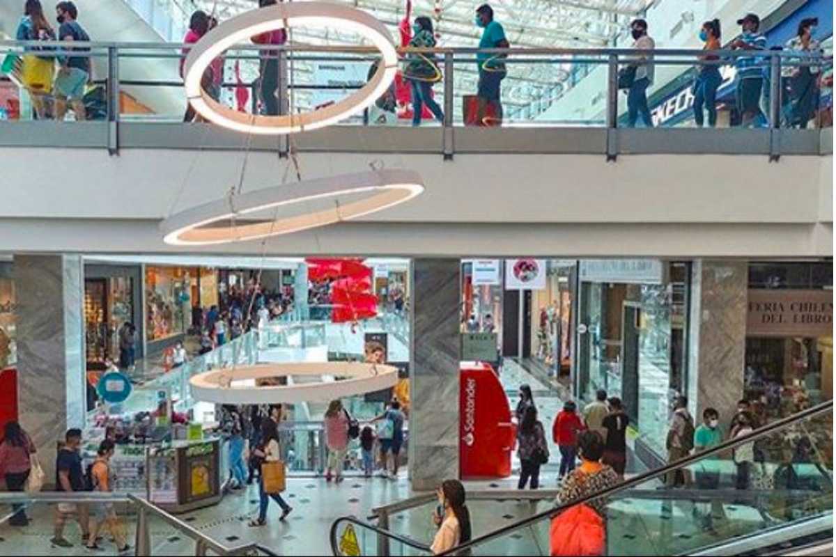 ​CNC: Comercio minorista presencial de la Región Metropolitana registró una baja anual de 3,1% en marzo